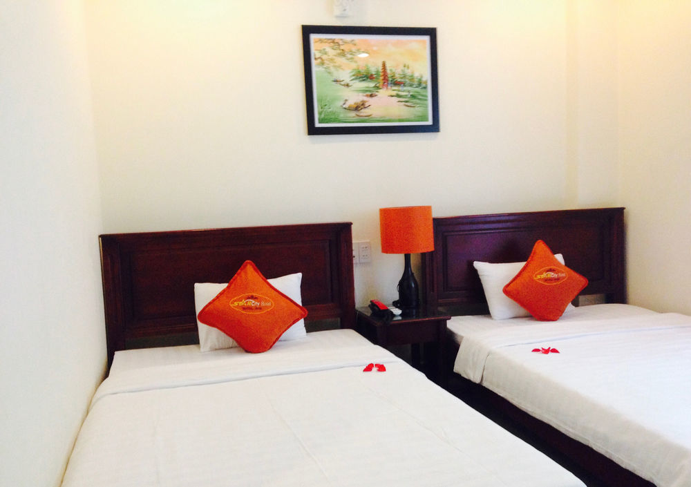 Golden Star Hotel Huế Kültér fotó